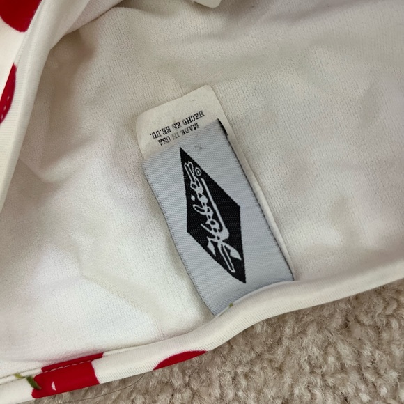 Vintage Retro Cherry Bikini - Picture 7 of 7